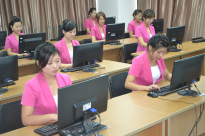 每晚6000万女性热衷淘宝“云逛街”，电商消费行为现新趋势